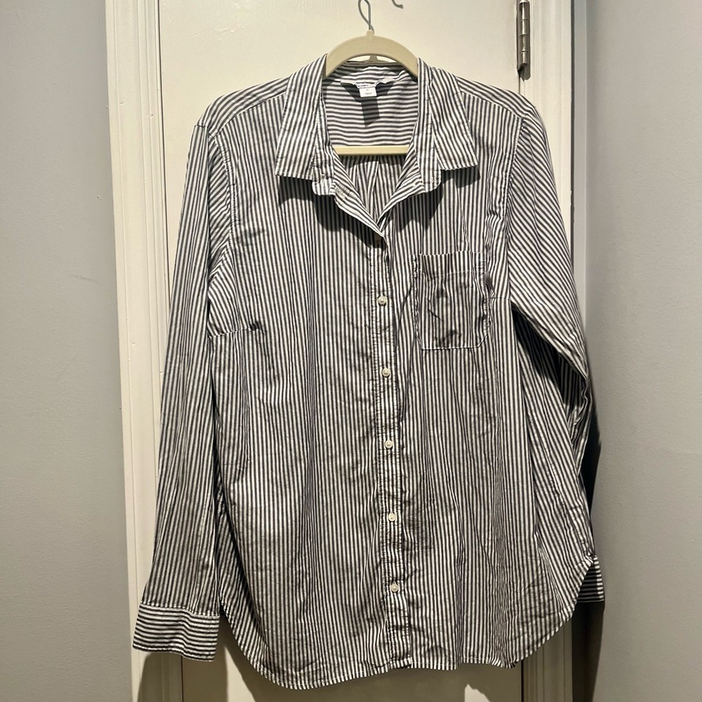 XL Old Navy Classic Fit Striped Blouse